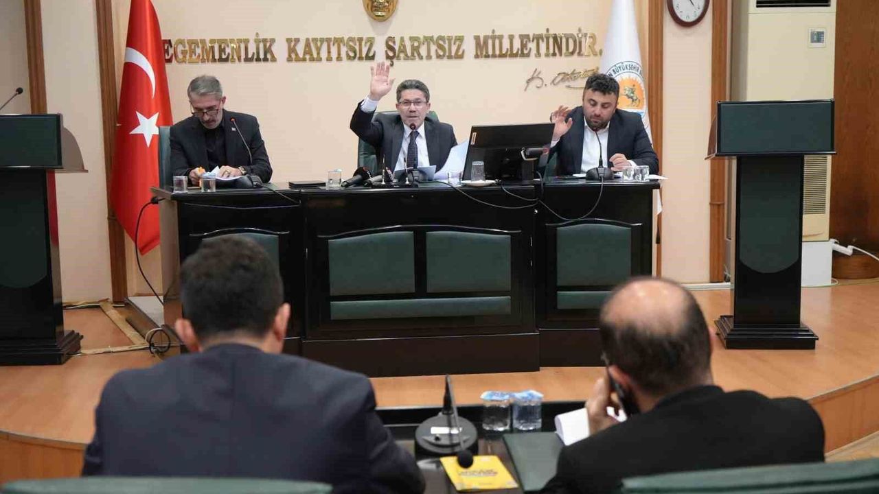 Balaç Mahallesi doğalgaza kavuşacak imar değişikliği meclisten onay aldı