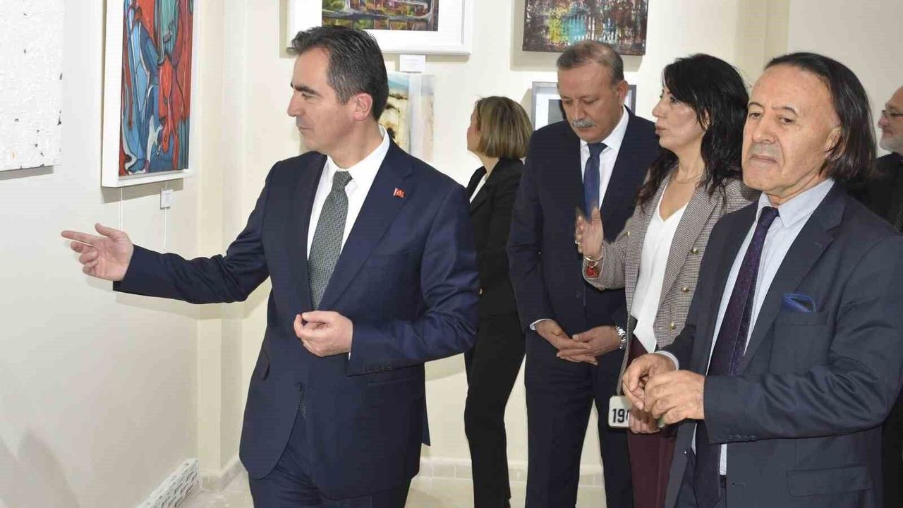 Bitlis'te 'Sanat Buluşmaları' etkinliği gerçekleştirildi