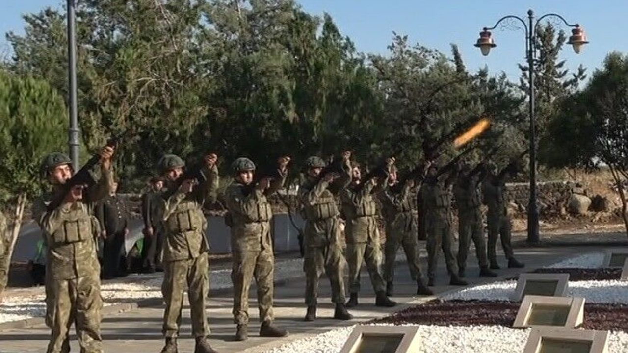 Kilis'te Mercidabık ve Fırat Kalkanı zaferleri coşkuyla kutlandı