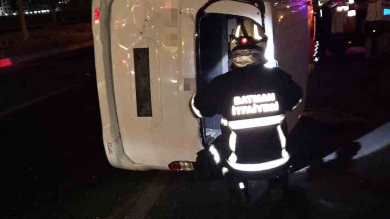 Batman çevre yolunda çarpışma: 2 kişi hastaneye kaldırıldı