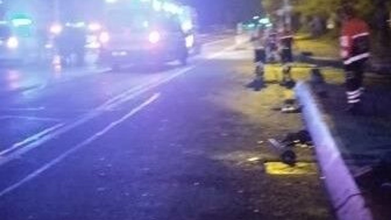Maltepe’de iki araç çarpıştı: 2’si ağır 9 yaralı