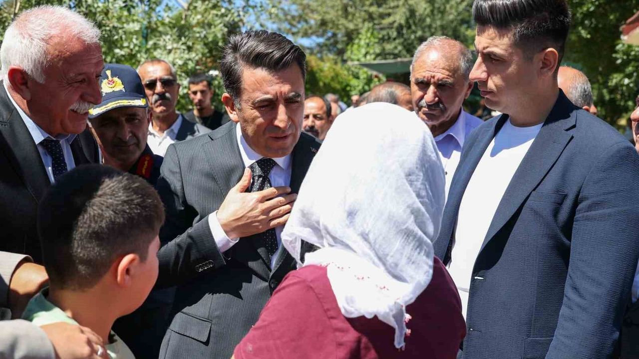 Terörsüz Türkiye' Tunceli'de sahaya yansıdı: Vali Aygöl adım atmadık yer bırakmıyor