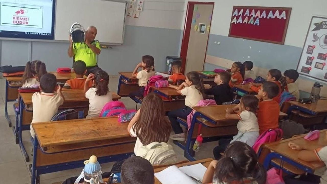 Kilis'te öğrencilere trafik güvenliği eğitimi verildi