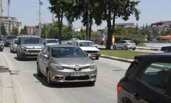 Yeni Konya-Antalya Kara yolunda bayram trafiği yoğunluğu