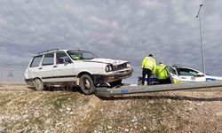 Adıyaman'da otomobil ile kamyon çarpıştı: 1 yaralı