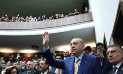 Cumhurbaşkanı Erdoğan: 'Laiklik kavramının arkasına saklanmaktan vazgeçin' (1)