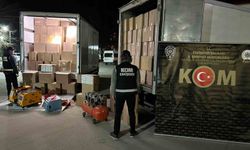 Eskişehir'de 5 milyon 800 bin makaron ve kilolarca kaçak tütün ele geçirildi