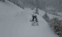 Kastamonu'da köy yollarında karla mücadelesi yeniden başladı