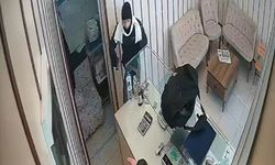 Malatya'da kuyumcu soygunu girişimi kamerada