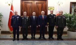 Milli Savunma Bakanı Güler'den Adalet Bakanı Gürlek'e hayırlı olsun ziyareti