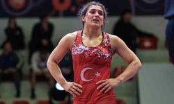 Nesrin Baş'tan bronz madalya