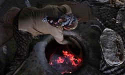 Tandırlar Ramazan sofraları için yanıyor