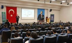 Yapay zekanın eğitim ve sağlıktaki etkileri lise öğrencileriyle paylaşıldı