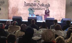 Yazar Hayati İnanç ve Prof. Dr. Oytun Erbaş Beykoz'da 'Ramazan Sokağı' etkinliklerine konuk oldu