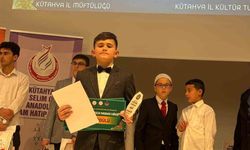 Afyonkarahisar'ın 11 Yaşındaki Hafızlık Öğrencisi Yarışmada Birincilik Elde Etti