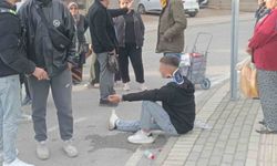 Antalya'da motosiklet ile elektrikli bisiklet çarpıştı: 3'ü çocuk 4 yaralı