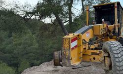 Aşırı basınçla fırlayan lastiğin çarptığı kadın uçurumdan düşerek hayatını kaybetti