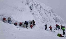 Palandöken'de buz tırmanışı eğitimi başarıyla gerçekleşti