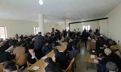 Ahlat'ta Bayram Geleneği Devam Ediyor: Halise Sofraları Birleştiriyor