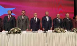 AK Parti Bursa'da Bayram Kutlama Etkinliği: Birlik, Hizmet ve Teşkilat Vurgusu