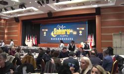 AK Parti İstanbul İl Başkanlığı'nda basın mensupları için sahur etkinliği gerçekleştirildi