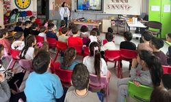 Akçakoca'da Öğrencilere Diş Sağlığı ve Tüberküloz Bilgilendirme Eğitimi Verildi