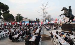 Alaşehir'de İftar Sofraları Kuruldu