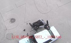 Amasya'da motosiklet ve otomobilin çarpışma anı güvenlik kamerasında kaydedildi