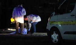 Antalya'da Falezlerden Düşerek Hayatını Kaybeden Müzisyenin Türküsü Dinleyenleri Ağlattı