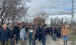 Antalya'daki silahlı çatışmada hayatını kaybeden gencin cenazesi defnedildi