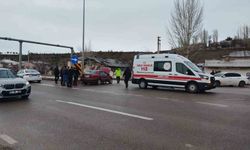 Aşkale'de meydana gelen tehlikeli trafik kazası: Büyük bir facia önlendi