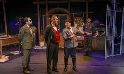 AŞT, Dünya Tiyatro Günü'nü Üç Farklı Oyunla Üç Sahnede Kutladı