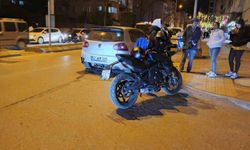 Bafra'da motosiklet ile otomobil çarpıştı: 1 kişi yaralandı