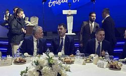 Bakan Kurum: 'Devlet ve millet birlikte hareket ederek, asrın felaketini, dayanışma ruhuna dönüştüren büyük bir kampanya başlattık'