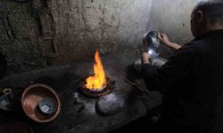 Bakırcılar Çarşısı'nda Geleneksel Ustalığın Son Temsilcileri