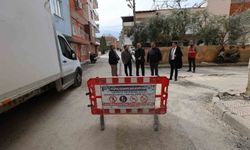 Barbaros Mahallesi'nde Yol Yenileme Çalışmaları Devam Ediyor