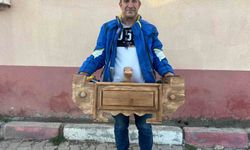 Başkan Başdeğirmen, Kırılan Boya Sandığı İçin Yeni İstek Yapan Boyacıya Yardım Etti