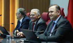 Başkan Büyükkılıç, Personeliyle Bayram Coşkusunu Paylaştı: 'Kayseri Büyükşehir Bir Değer'