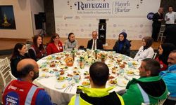 Başkan Yeğin, Belediye Çalışanlarıyla İftar Sofrasında Bir Araya Geldi: 'Sancaktepe Ailemizi Büyütüyoruz'