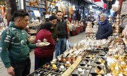 Bayram Öncesi Bakır Ustalarının Çalışma Yoğunluğu