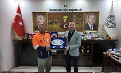 Belediye Çalışanı Duyarlılığıyla Takdir Topladı