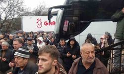 Bolu'da 37 Kişilik Umre Grubu Dualarla Yola Çıktı