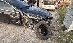 Bolu'da lüks otomobil ile SUV çarpıştı: 4 kişi yaralandı