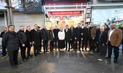 BTSO Başkanı Burkay, Tarihi Çarşı'da Esnafla Bir Araya Geldi