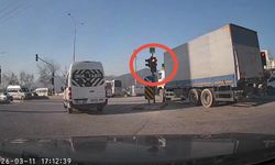 Bursa'da Sürücüler Kırmızı Işıklara Uymuyor