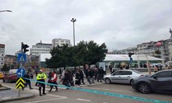 Cumhuriyet Meydanı'nda araç trafiği artışı