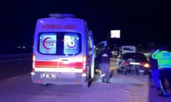 D100 Karayolu'nda İki Araç Çarpıştı: 2 Yaralı