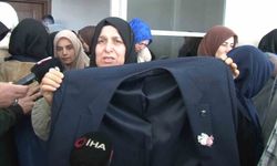 Damatlık Tabutun Üzerine Konuldu: İran'da Hayatını Kaybeden Tır Şoförü Son Yolculuğuna Uğurlandı