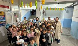 Diyarbakır'daki Küçük Öğrencilerden 'Bir Avuç İyilik' Projesi