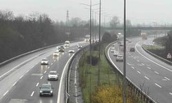 Düzce'de Bayram Dönüşü Yoğun Trafik